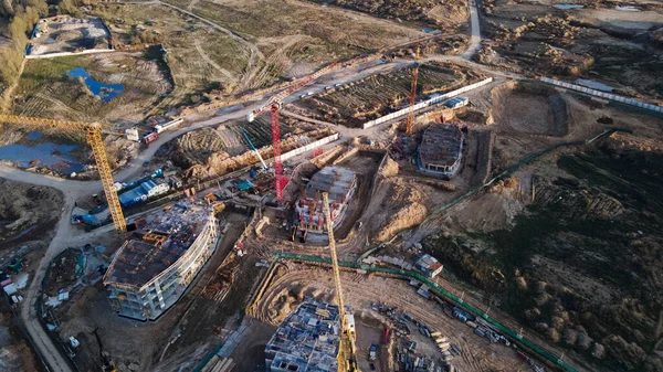 Grande Canteiro Obras Construção Edifícios Vários Andares Começou Guindastes Torre — Fotografia de Stock