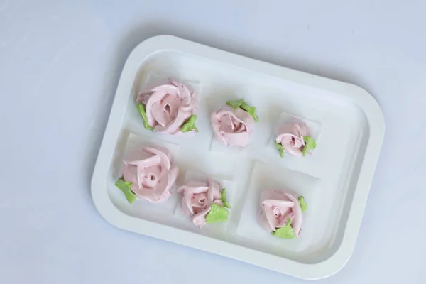 Homemade Marshmallows Zephyr Different Shapes Form Rose Flowers Lies White — Stock Photo, Image