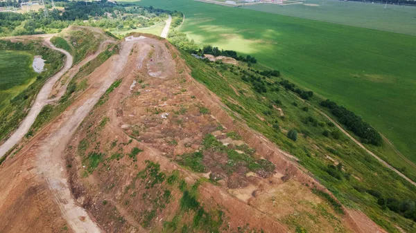 Vertedero Residuos Domésticos Cerrado Por Procesamiento Protección Del Medio Ambiente Imagen De Stock