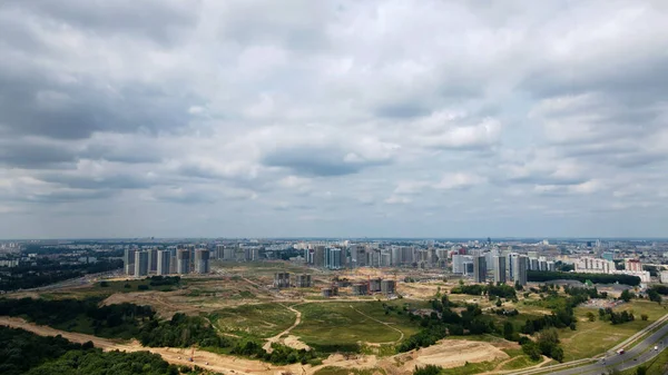 Desenvolvimento Urbano Moderno Local Construção Com Edifícios Vários Andares Construção — Fotografia de Stock