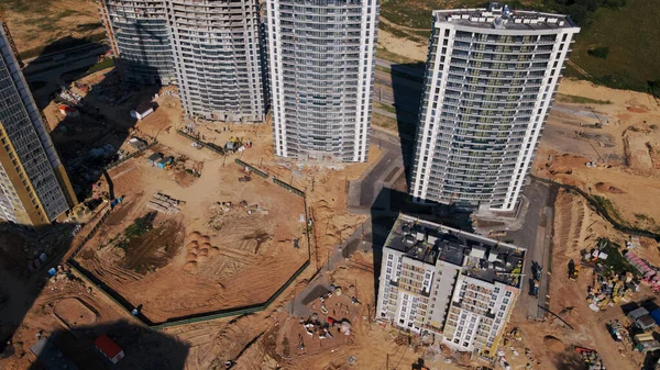 Desenvolvimento Urbano Moderno Local Construção Com Edifícios Vários Andares Construção — Fotografia de Stock