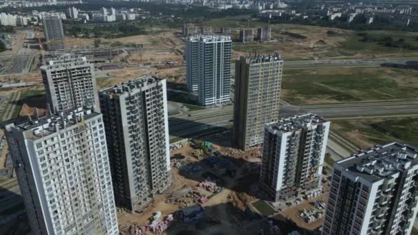 Moderne Stedelijke Ontwikkeling Bouwplaats Met Meerdere Verdiepingen Aanbouw Bouw Van — Stockvideo