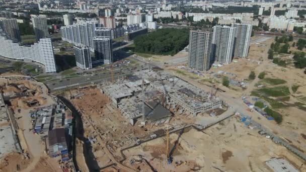 Cantiere Struttura Calcestruzzo Dell Edificio Costruzione Gru Stanno Funzionando Gli — Video Stock