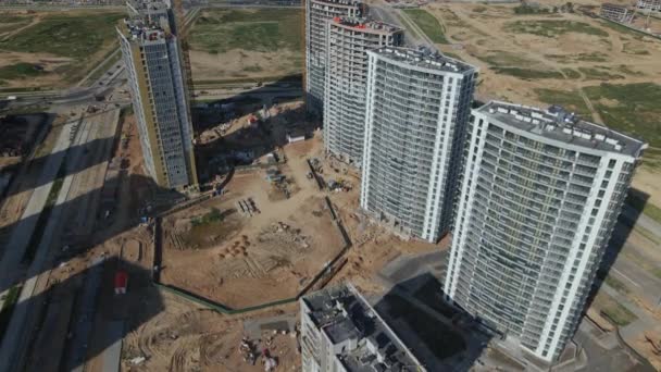 Cantiere Struttura Calcestruzzo Dell Edificio Costruzione Gru Stanno Funzionando Gli — Video Stock