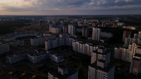 Bloco Edifícios Vários Andares Paisagem Cidade Nascer Sol Fotografia Aérea — Fotografia de Stock