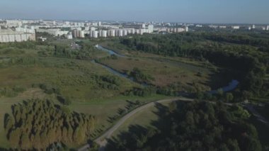 Park alanındaki yürüyüş yolları. Hava fotoğrafçılığı.