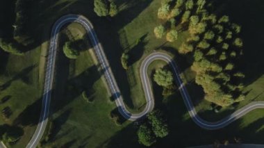 Park alanındaki yürüyüş yolları. Hava fotoğrafçılığı.