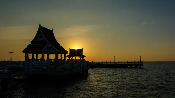 Sunset and old Chinese-style port — Stock Photo, Image