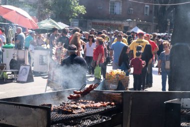 barbeque on marketplace