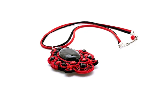 Collar de cuentas rojas con piedras — Foto de Stock