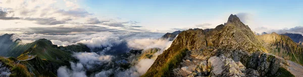 Beautiful panorama of Tatra Mountains, Świnica — Stock Photo, Image