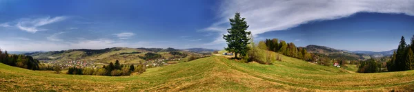 Prachtige panorama van de bergen — Stockfoto