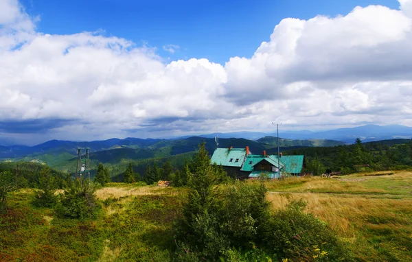 Piękna panorama gór — Zdjęcie stockowe