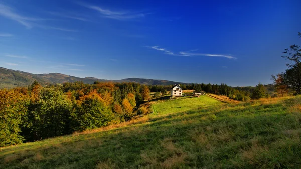 Otoño en las montañas polacas — Foto de Stock