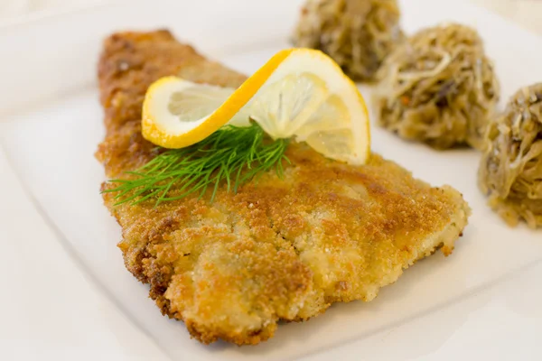 Fried fillet with cabbage and mushrooms — Stock Photo, Image