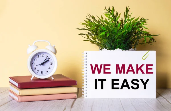 Make Easy Written Notebook Next Green Plant White Alarm Clock — Stock Photo, Image