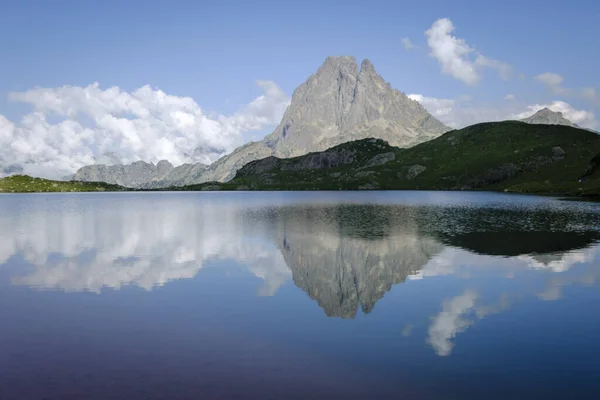 Gentau Lake Ayous Lakes Tour Pireneusok Nemzeti Park Pireneusok Atlantiques — Stock Fotó