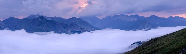 Cirque Gavarnie Espuguettes Refuge Pyrenees National Park Hautes Pyrenees Francia — Foto de Stock