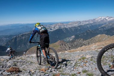 Helibike, Punta Suelza, 2972 metrolar, Huesca, İspanya