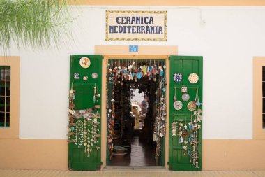 Tienda de seramica artesanal, Sant Francesc Xavier, Formentera, balkulak adaları, İspanya
