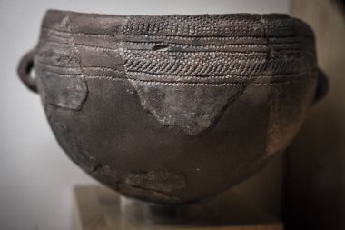 Kardiyum desenli çömlek, erken Neolitik, Huesca Müzesi, Aragon Topluluğu, İspanya