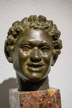 Faun 'un başı, bronz, MÖ 1. yüzyıl, Roma Hispanyası, Valladolid Müzesi, Kastilya Topluluğu ve Leon, İspanya