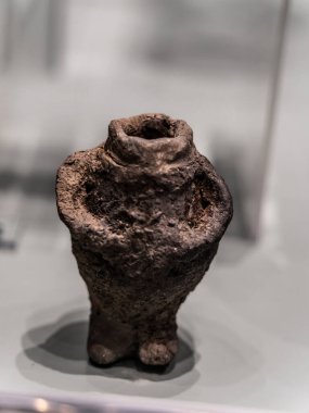 antropomorfik gemi, Chalkolithic, M.Ö. 5. milenyum, Bulgaristan Ulusal Arkeoloji Müzesi, Sofya, Bulgaristan Cumhuriyeti, Avrupa