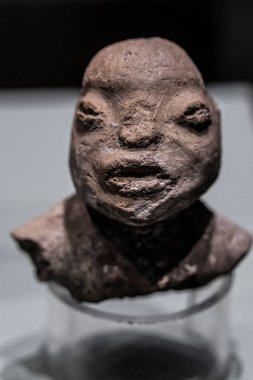 antropomorfik figür, Chalkolithic, M.Ö. 5. bin yıl, Bulgaristan Ulusal Arkeoloji Müzesi, Sofya, Bulgaristan Cumhuriyeti, Avrupa