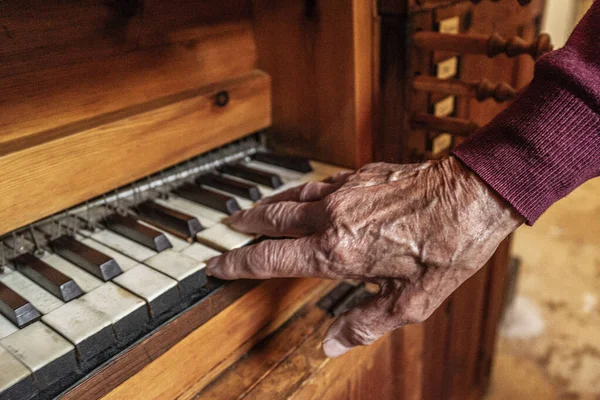 Kilise orgu, Gracia Mabedi, Puig de Cura Dağı, Randa, Algaida, Mallorca, Balear Adaları, İspanya