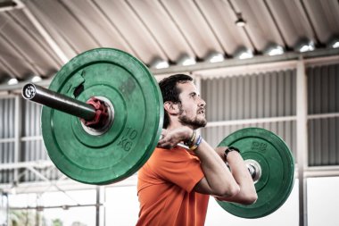 ağırlık eğitimi, Ses Salines amatör CrossFit yarışması, Mallorca, Balearic Adaları, İspanya