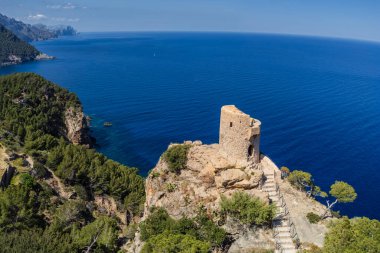 Es Verger Tower (Ses Animes Tower), Banyalbufar, Serra de Tramuntana 'nın doğal alanı., Majorca, Balearic Adaları, İspanya