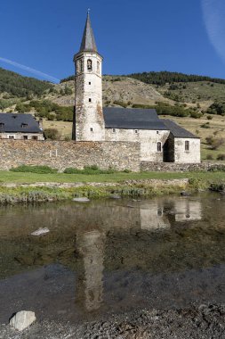 Montgarri Leydisinin Sığınağı, 1117, Yüksek Aran Vadisi, Lleida, Katalonya, İspanya