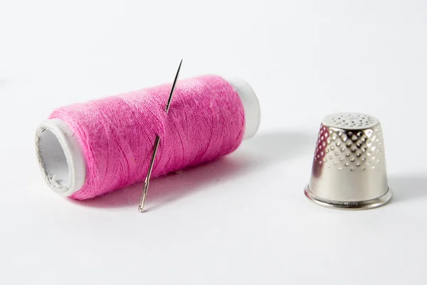 Thread on white background.  Colorful spools of thread. Sewing background — 스톡 사진