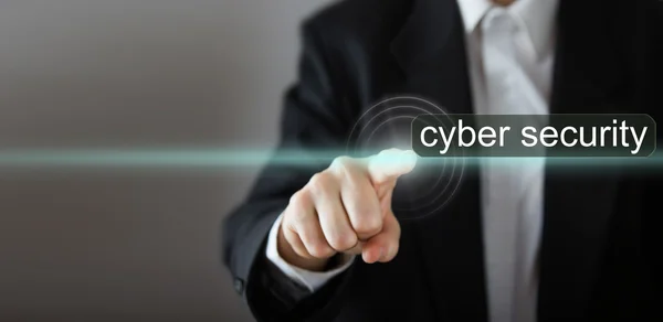 Mano del empresario presionando el icono con el texto "ciberseguridad" en las pantallas virtuales. Negocios, tecnología, internet y concepto de networking. Copiar espacio . —  Fotos de Stock