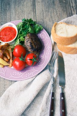 Çiğ kıyma patates ile