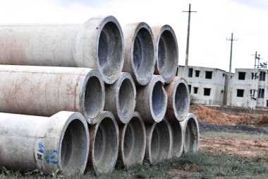 Büyük asbest çimento boruları düzenleme.