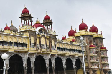 Mysore Palace 'ın yakın çekimi, Karnataka' nın Hint-İslami ar 'ı var.
