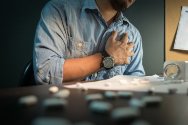 Ne zaman o iş çok hasta, kalp krizi veya kalp yetmezliği tasarımcısı olmak