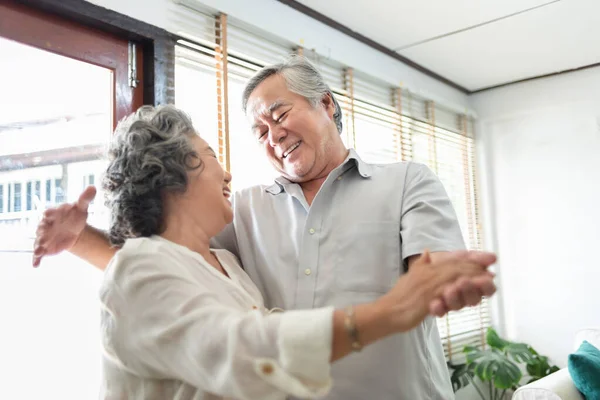 Romantique Asiatique Grand Père Grand Mère Danse Maison Ensemble — Photo