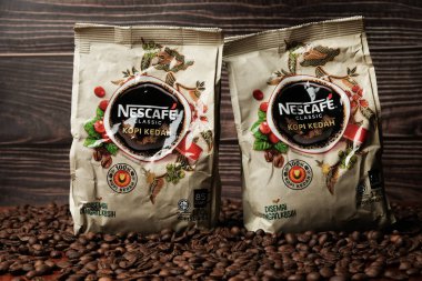 Nescafe Classic Kopi Kedah 'ın sınırlı sayıda kahve çekirdeği ambalajı. Bu sürüm Kedah 'daki yerel kahve endüstrisini artırmaya yardımcı oluyor..