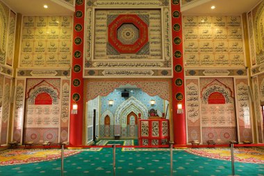 Mescid El-Khairiah 'ın içinde bir resim ya da Pangkor' da 1000 Doa mihrab. İçinde 1000 dua bulunan Çin mimari camisi..