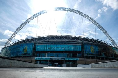 Öğleden sonra Wembley Stadyumu 'nda çekilen düşük açılı bir fotoğraf..