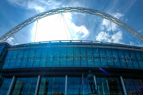 Μια Χαμηλή Γωνία Εικόνα Του Στο Στάδιο Wembley Κατά Διάρκεια — Φωτογραφία Αρχείου