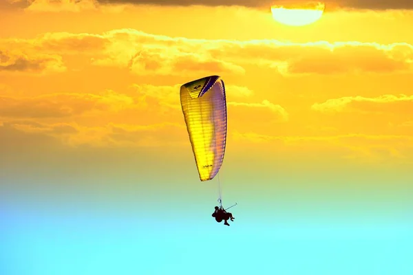 Parapendio Volante Pamukkale Sera Tratta Una Nuova Attrazione Denizli Dopo — Foto Stock