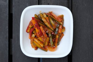 Flatlay, Mübarek bayramında domates pilavı için 