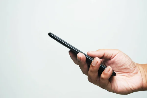 Seçici odaklanma ve akıllı telefon tutma