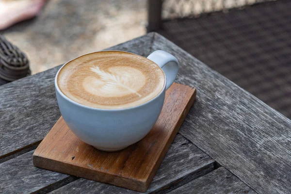 Gros Plan Café Tasse Latte Art Sur Table Bois Espace — Photo