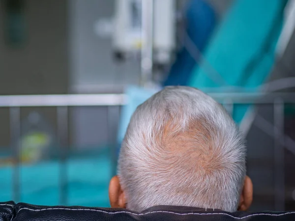 Close Cabeça Paciente Idoso Quarto Hospital Visão Traseira Velho Asiático — Fotografia de Stock