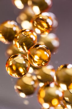 tabletler ve kapsüller saçılma