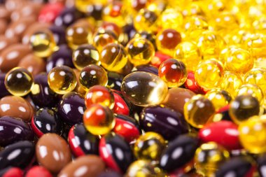 tabletler ve kapsüller saçılma